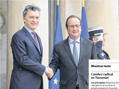  ?? DYN ?? y su par francés, François Hollande, en el Palacio Elíseo.