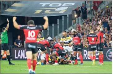  ?? (Photo Leriche/Boutria) ?? Les Rochelais n’ont toujours pas digéré leur éliminatio­n, l’an dernier en demi-finale. L’accueil du stade Marcel-Deflandre s’annonce très chaud pour les Toulonnais.