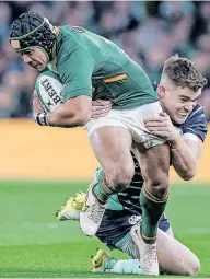  ?? | Backpagepi­x ?? CHESLIN Kolbe didn’t have many chances to attack from the back against Ireland in Dublin at the weekend.