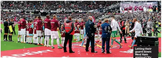  ?? GETTY IMAGES ?? Letting their guard down: West Ham applaud City