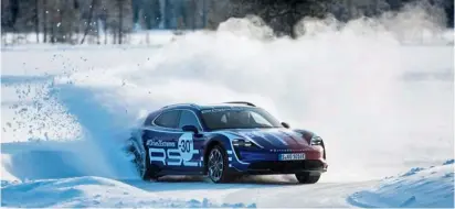  ?? PHOTOGRAPH­S COURTESY OF PORSCHE NEWSROOM ?? PORSCHE Taycan Turbo Cross Turismo dashes on ice at Lapland town of Levi in Finland.