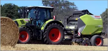  ?? ?? individual monitoring and adjustment of the two density control arms is a feature of the new Claas Variant balers