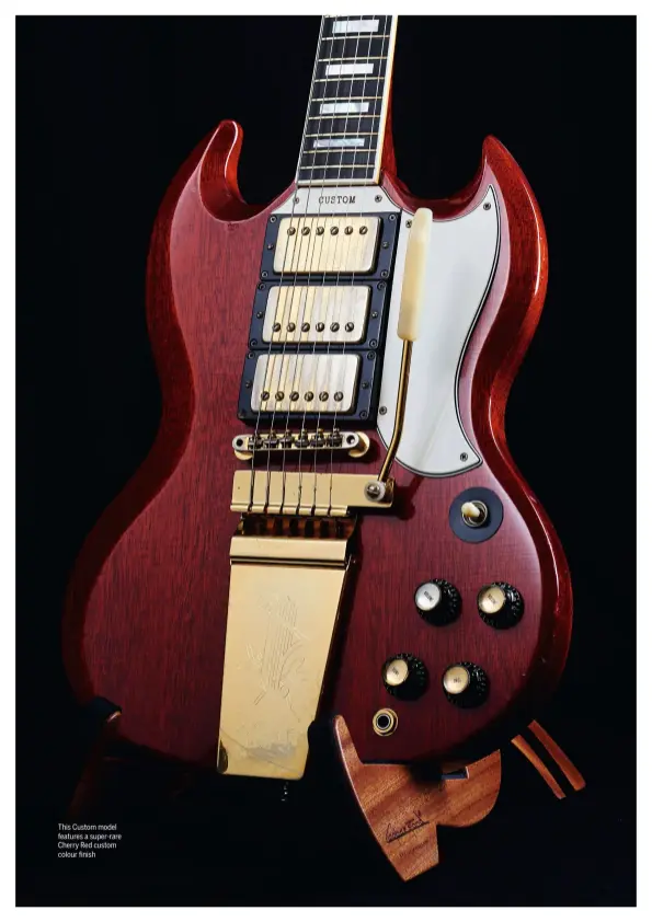  ??  ?? This Custom model features a super-rare Cherry Red custom colour finish
