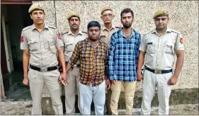  ??  ?? The criminals nabbed by the Dwarka police.