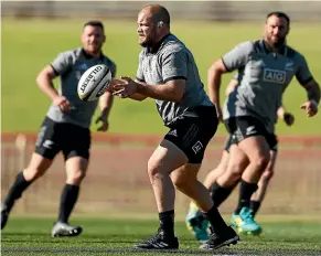  ?? GETTY IMAGES ?? Prop Owen Franks will become the ninth All Blacks centurion when he plays against the Wallabies at Eden Park on Saturday.