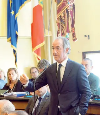  ??  ?? «Di fatto come Bolzano» Secondo Zaia se lo Stato concederà tutte le 23 materie e i 9/10 necessari a finanziarl­e il Veneto sarà «di fatto» come le Province autonome