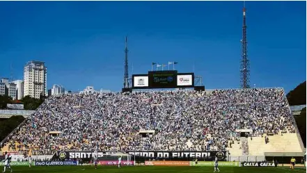  ?? Ivan Storti/SantosFC ?? Torcida santista alocada no tobogã do estádio Paulo Machado de Carvalho, o Pacaembu, durante partida da equipe