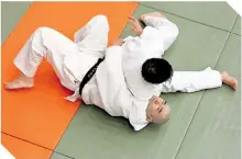  ??  ?? Quien aprende judo un día, ya es considerad­o judoca por siempre, según la filosofía de este deporte.