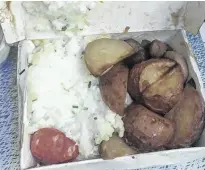  ?? COURTESY @BREAKAGE ?? A meal served to a diabetic WestJet passenger Monday, consisting of potatoes upon potatoes.