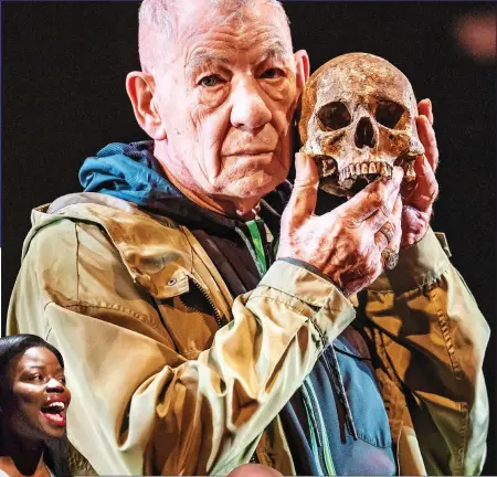  ??  ?? THE PLAY’S THE THING: Sir
Ian is upset that his performanc­e of Hamlet has been upstaged by the row