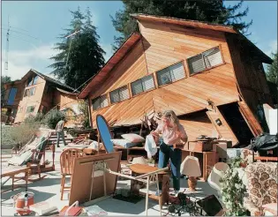  ?? STAFF FILE PHOTO ?? A home in Boulder Creek was heavily damaged in the 1989 Loma Prieta earthquake.