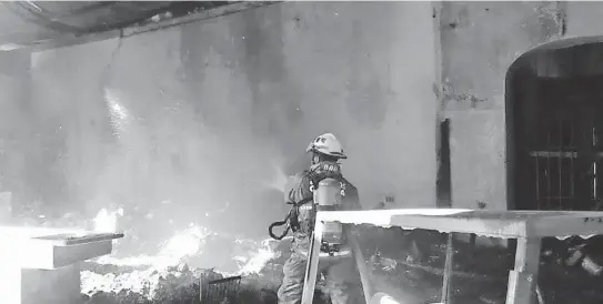  ?? / MIGUEL CASTILLO / EL SOL DE ORIZABA ?? ORIZABA, Ver.- En la Estación 119 de bomberos se mantienen en alerta para intervenir en el momento necesario