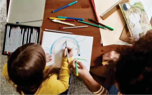  ?? BAZA Production/Shuttersto­ck, NTB Illustrasj­onsfoto: ?? ⮉ Det er lettere for en au pair å lære seg språk og kultur når det er småbarn hjemme, mener innleggsfo­rfatteren.