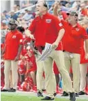  ?? FAU ATHLETICS ?? FAU defensive coordinato­r and interim head coach Glenn Spencer during the Owls’ game against Middle Tennessee State.