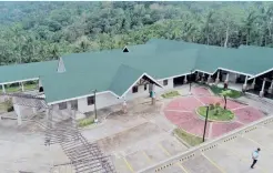  ?? DPWH ?? THE NEWLY-built tourism center in Bulusan includes a view deck overlookin­g the Bulusan Lake.