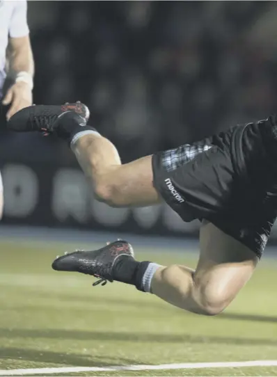  ??  ?? With a smile etched across his face, Glasgow Warriors’ DTH van Der Merwe scores a bonus-point try at Scotstoun last night. It was his second try of the evening, the first coming after seven minutes.