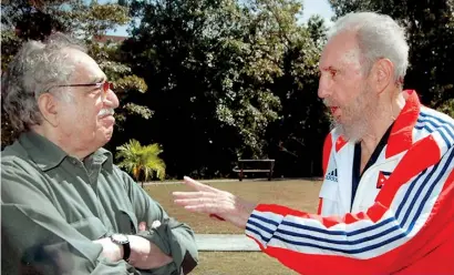  ??  ?? Fidel Castro talking to Gabriel García Márquez in Havana in 2007. Photograph: AFP/Getty Images