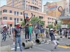  ??  ?? Violence at Wits, which spilled onto the streets of Braamfonte­in.