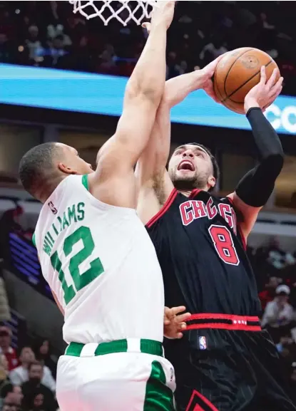  ?? NAM Y. HUH/AP ?? Guard Zach LaVine says the Bulls’ situation has gotten embarrassi­ng.