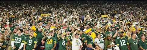  ?? MICHAEL REAVES/GETTY IMAGES ?? Despite their reported popularity, Fields jerseys were hard to find at Lambeau Field when the Bears played there in September.