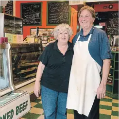  ?? HAMILTON SPECTATOR FILE PHOTO ?? Karen and Paul Reardon in 2011 when they closed the family meat shop and deli after a 99-year run.