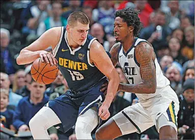  ??  ?? Nikola Jokic van Denver Nuggets is positief getest op het coronaviru­s. (Foto: AD)