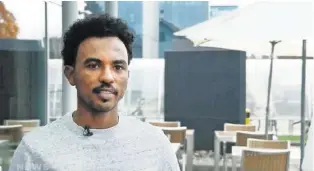  ?? SCREENSHOT TELEBÄRN ?? Der 27-jährige Eritreer Solomon Berihu wird ausgeschaf­ft.