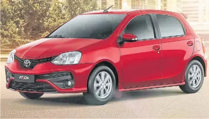  ??  ?? Al tope del ranking. El precio del Toyota Etios, el modelo más vendido del país, subió 12,7% en un año.