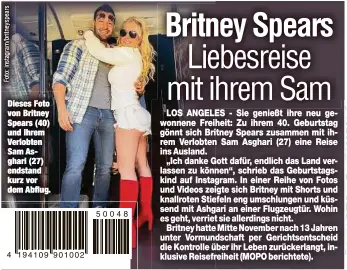  ?? ?? Dieses Foto von Britney Spears (40) und ihrem Verlobten Sam Asghari (27) endstand kurz vor dem Abflug.