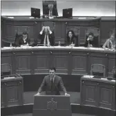  ??  ?? Basha, dje në Parlament