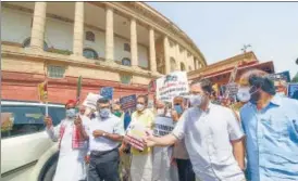  ?? PTI ?? Congress leader Rahul Gandhi along with other opposition parties' leaders at a protest march against the curtailmen­t of the Monsoon Session in New Delhi on Thursday