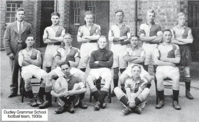  ?? ?? Dudley Grammar School football team, 1930s