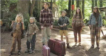  ?? WILSON WEBB/BLEECKER STREET ?? Shree Crooks stars as Zaja, Charlie Shotwell as Nai, George MacKay as Bodevan, Nicholas Hamilton as Rellian, Samantha Isler as Kielyr and Annalise Basso as Vespyr in Captain Fantastic, a film which delves into the value system of our society.