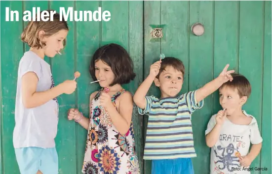  ?? Foto: Ángel García ?? Chupa Chups – die süßen Lutscher sind gestern wie heute in aller Munde. Vor 60 Jahren begann der weltweite Siegeszug dieser genialen Erfindung des Katalanen Enric Bernat, einem Pionier des modernen Marketings.