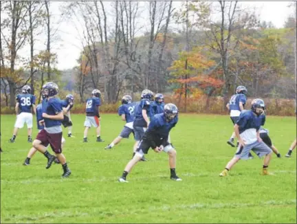  ?? BY SAM BLUM - SBLUM@DIGITALFIR­STMEDIA.COM ?? Averill Park practices on Thursday. They’ll play Queensbury in the Class A semifinals on Friday night.