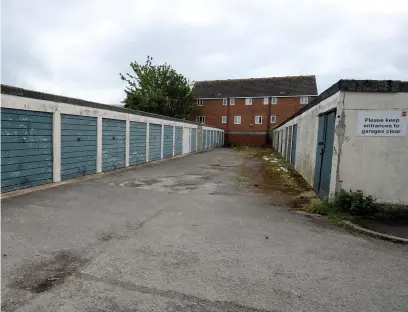  ?? Picture: Paul Nicholls ?? Garages at Bishop’s Drive in Bishop’s Cleeve