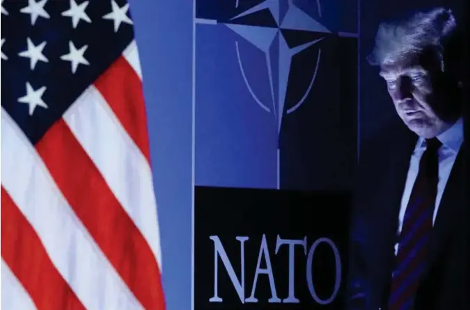  ?? REINHARD KRAUSE, REUTERS/NTB SCANPIX ?? President Trump kaller USAs allierte for «våre verste fiender» og oppdrar sin velgerbase til å hate Nato og like Putin.