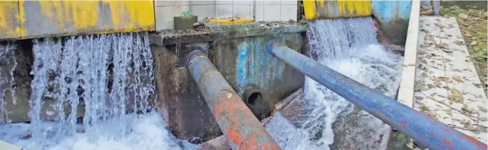  ?? GRACIELA SOLÍS ?? El proyecto amplía el acueducto que toma agua del parque recreativo Los Chorros, en Tacares de Grecia.