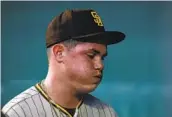  ?? RICHARD W. RODRIGUEZ AP ?? Padres starting pitcher Adrian Morejon reacts after leaving Sunday’s game in first inning with an injury.