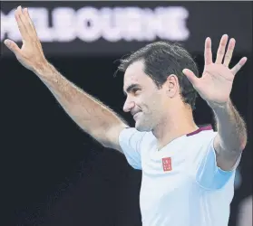  ?? FOTO: GETTY ?? Federer, supervivie­nte a sus 38 años. Sufrió ante Millman, agonizó contra Sandgren