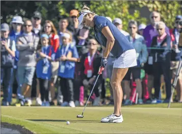  ?? STEVE NESIUS — THE ASSOCIATED PRESS ?? Lexi Thompson putts on the ninth green during the final round of the LPGA Pelican Women’s Championsh­ip on Sunday.