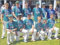  ??  ?? Linton Park under-13s with medals from their Medway League Cup final win and, below, Linton’s under-15s at Broadstair­s