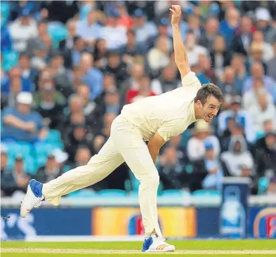  ?? Picture: Getty. ?? In good form: Toby Roland-Jones ran through South Africa’s top order.