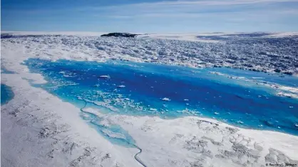  ??  ?? El glaciar Helheim derritiénd­ose, en Groenlandi­a.