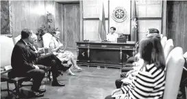  ?? PRESIDENTI­AL COMMUNICAT­IONS OFFICE) (PHOTO CREDIT: ?? Top executives including Aboitiz Group President & CEO Sabin M. Aboitiz and Coca-Cola Europacifi­c Partners Plc (CCEP) Chairperso­n Sol Daurella Comadrán meet with President Ferdinand R. Marcos Jr., in a courtesy call at Malacañang Palace last Feb. 26.