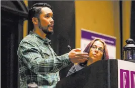  ?? Patrick Connolly ?? Las Vegas Review-journal @Pconnpie Dr. Kevin Menes, with nurse Debbie Bowerman, speaks at the Emergency Nurses Associatio­n regional symposium at Planet Hollywood on Thursday about his experience at Sunrise Hospital on the night of the Oct. 1 Strip...