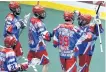  ?? CLIFFORD SKARSTEDT/EXAMINER ?? Peterborou­gh Century 21 Lakers' Shawn Evans, right, and his teammates Turner Evans, left, Kyle Buchanan, Curtis Dickson and Holden Cattoni celebrate a goal scored on Brampton Excelsiors during Major Series Lacrosse action at the Memorial Centre on...