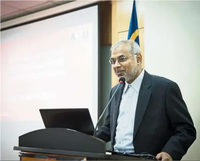  ??  ?? According to Prof Ansary, ‘Opportunit­ies in Asia can give your career a competitiv­e advantage.’