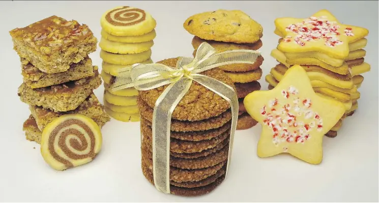  ?? WARD PERRIN ?? A Christmas cookie exchange is a great way to sample new and delicious treats made by friends and family members.