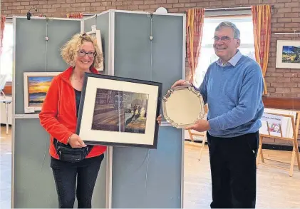  ?? ?? Silver salver The winner was Aileen Semple with her pastel picture entitled ‘…and the working day begins’